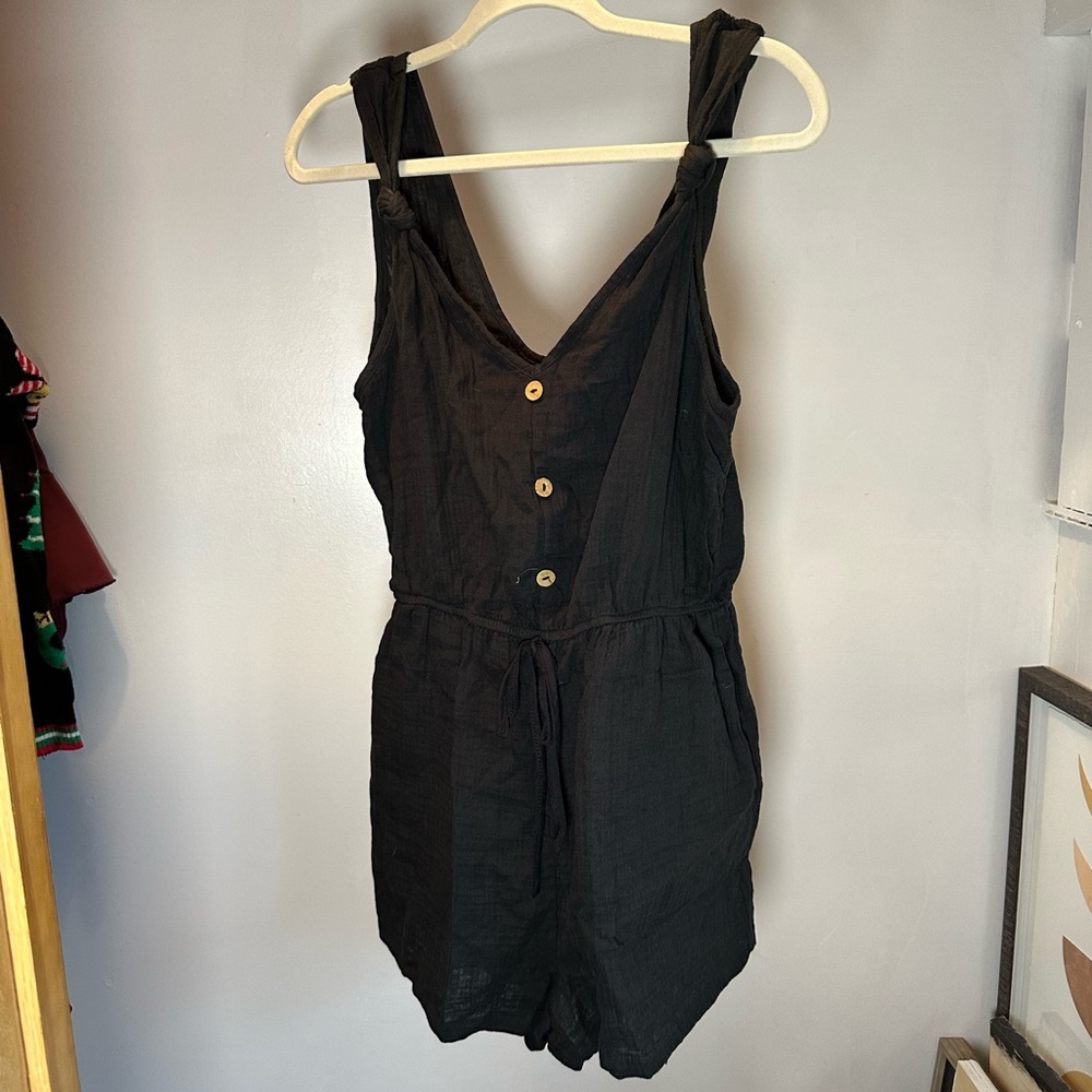 SHEIN Black Buttoned Jumpsuit